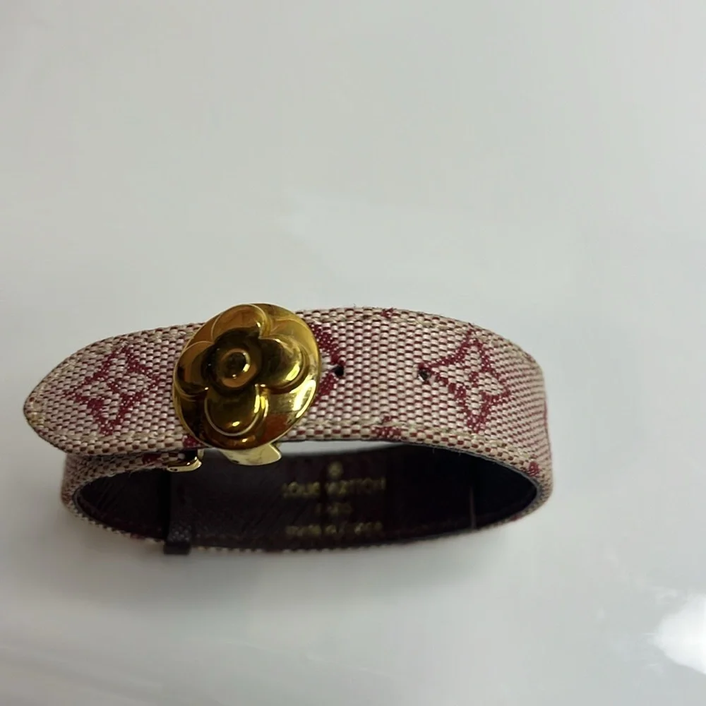 LOUIS VUITTON VINTAGE Wish Bracelet